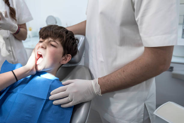 Best Emergency Dental Services for Seniors in Oakland, NJ